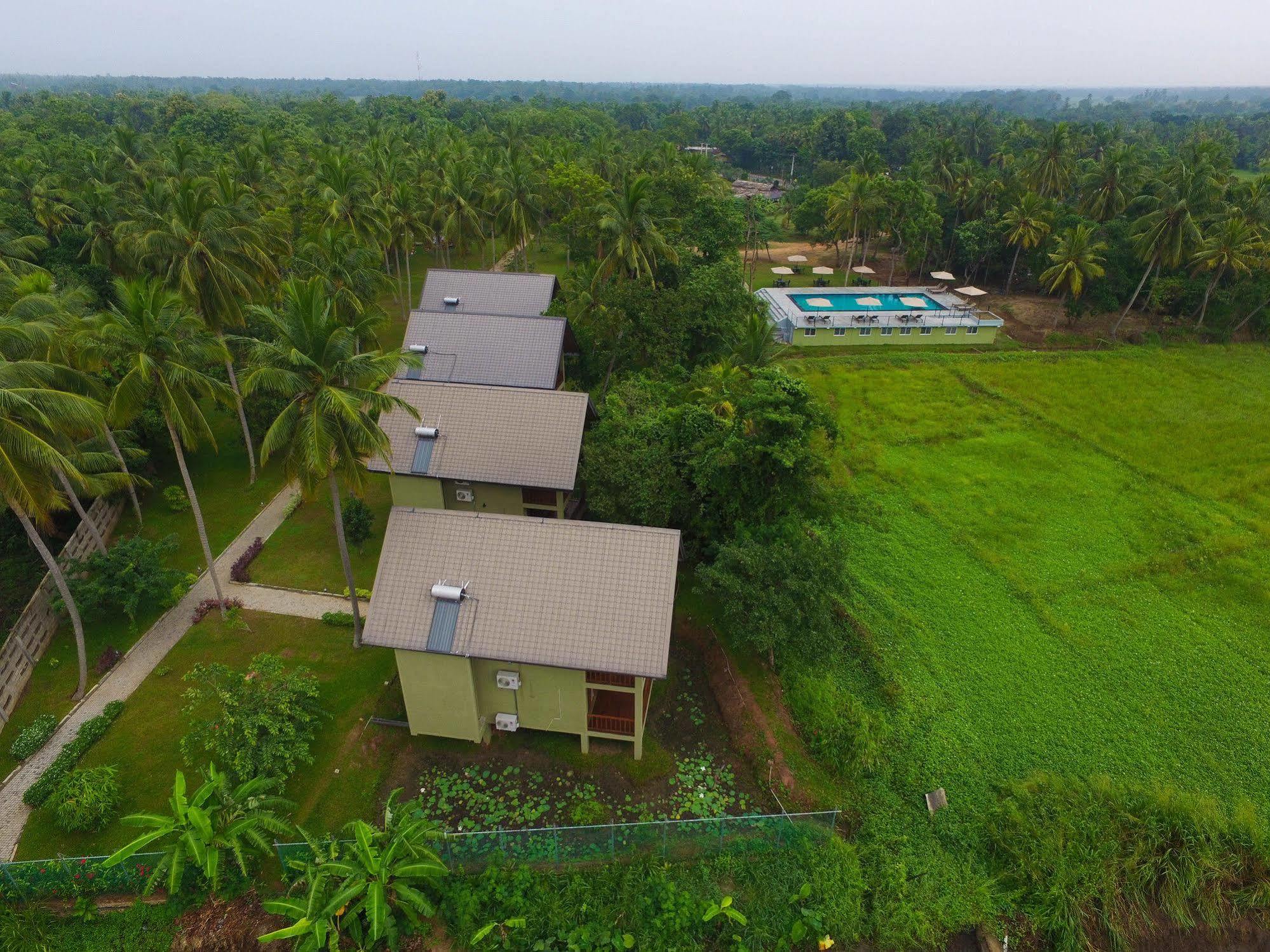 Miracle Resorts & Villas Polonnaruwa Buitenkant foto